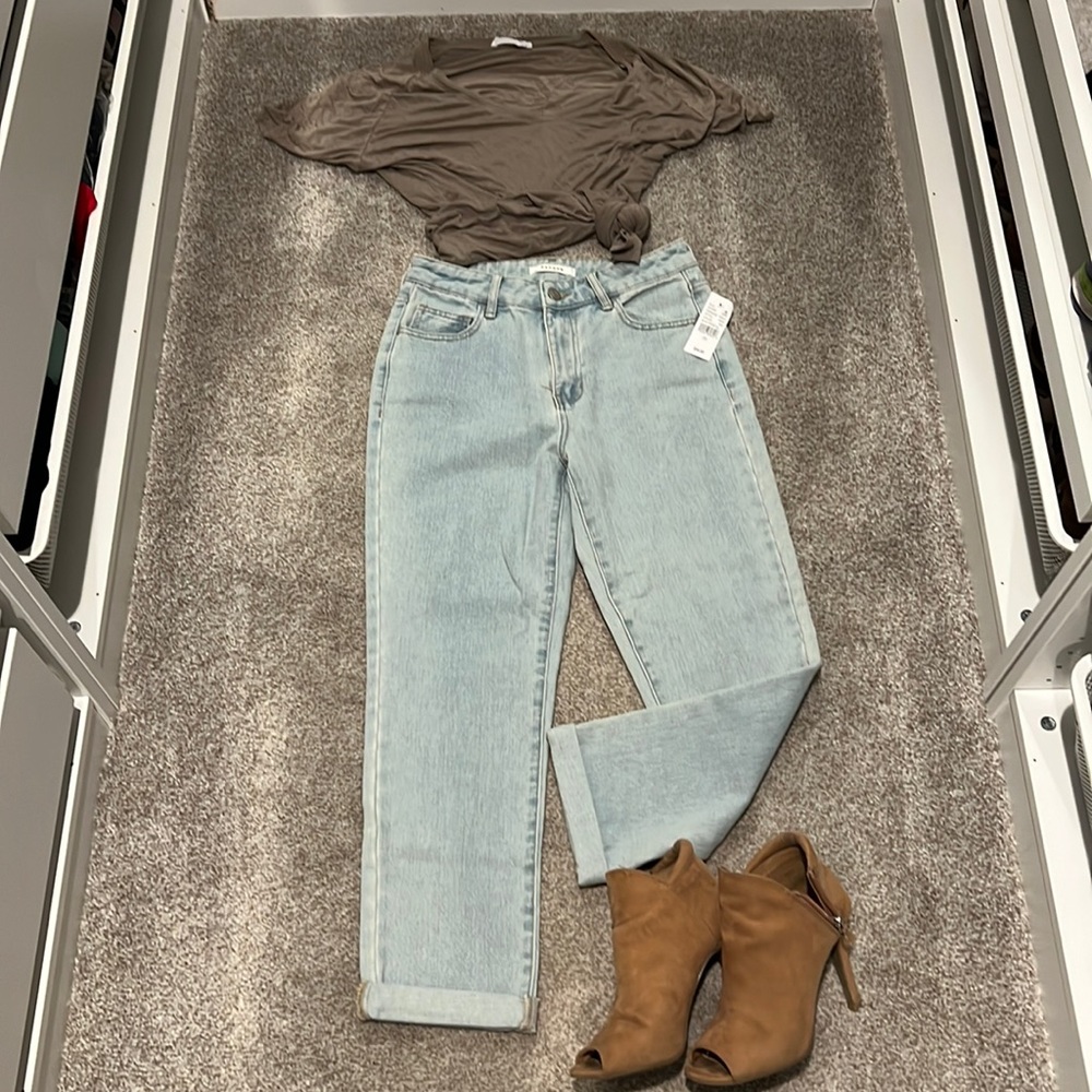 BNWT Pacsun mom jeans
